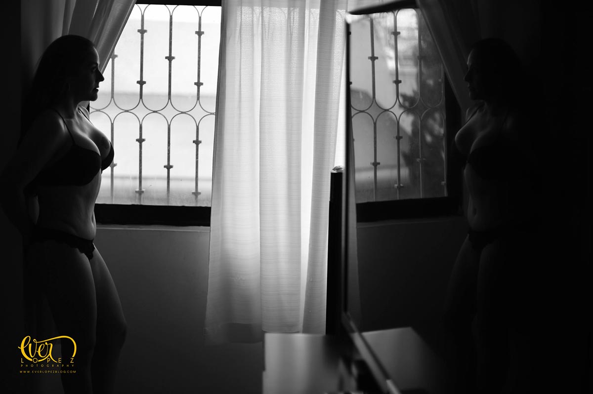 Mexico boudoir photography by Ever Lopez Mexico boudoir photography by Ever Lopez